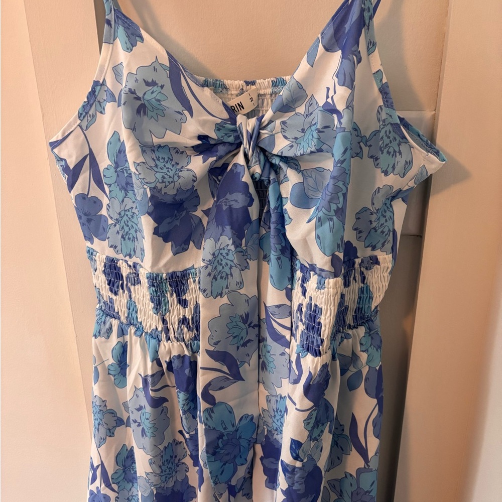 NWT Grace Karin Blue and White Floral Tie-Front Maxi Dress - Size M - Picture 2 of 4